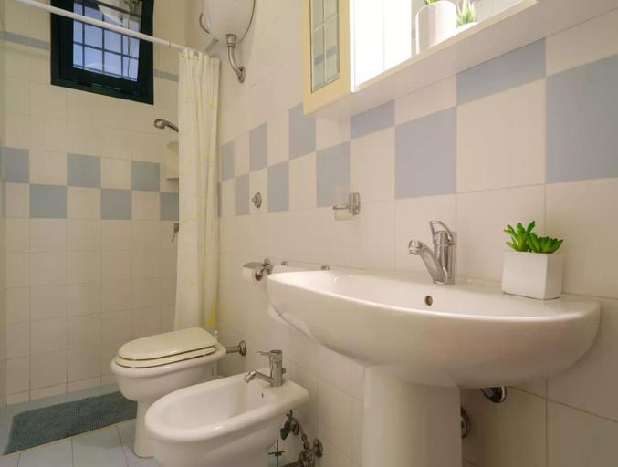 Bathroom 2, Villa With Climate, Wi-Fi and Private Parking, Lecce