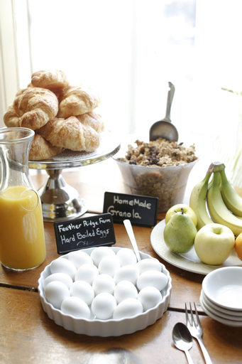 Food & Drinks 6