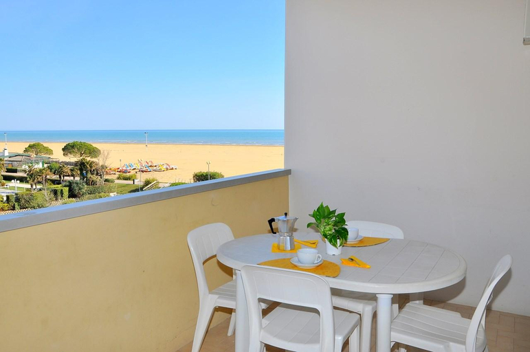 Others 5, Beautiful seafront flat with swimming pool in Bibione - By Beahost Rentals, Venezia
