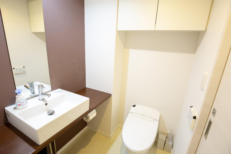 Bathroom 2, Diya's residence @ SIoS2・Great Location! Very Convenient for Transportation and Shopping with WIFI, Shinjuku