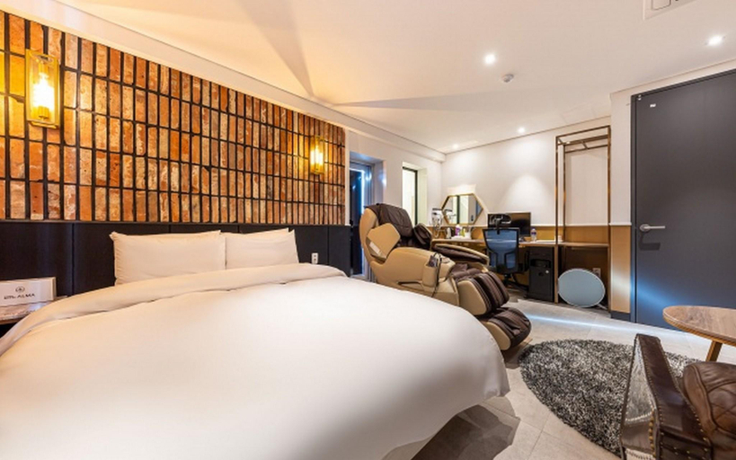 Bedroom 4, Jincheon Alma Business Hotel, Ansoeng