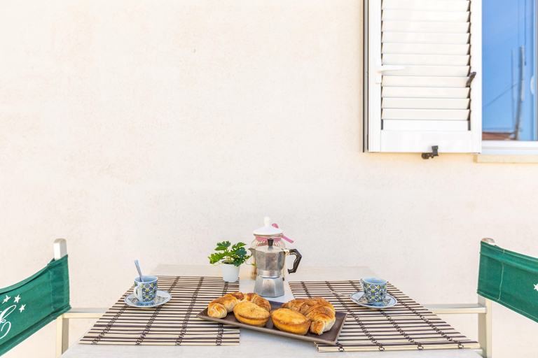Food & Drinks 4, 3233 Villa Lucechiara by Barbarhouse, Taranto