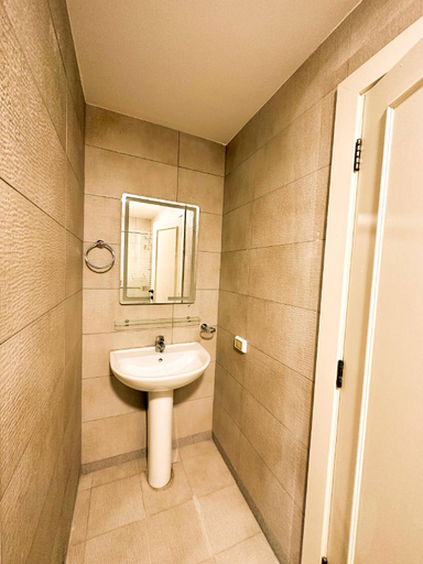 Bathroom 2, Central Apartment For Rent 28, Amman