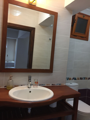 Bathroom, Konak Lapeistra, Edremit