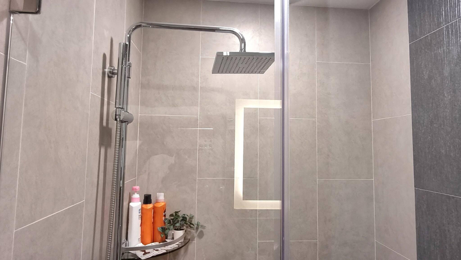 Bathroom 4, B402-panorama Sea View One Bedroom @ Ao Nang Beach, Mueang Krabi