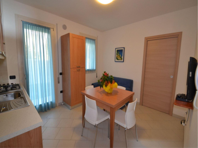 Others 5, Rosolina Mare Apartments, Rovigo