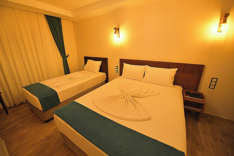Bedroom 4, Midyat Ladinos Otel, Midyat