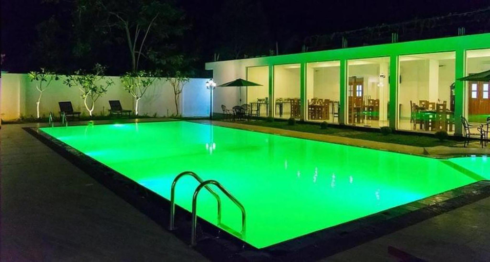 Sport & Beauty 5, Yala Hotel Elephant Eye, Thissamaharama