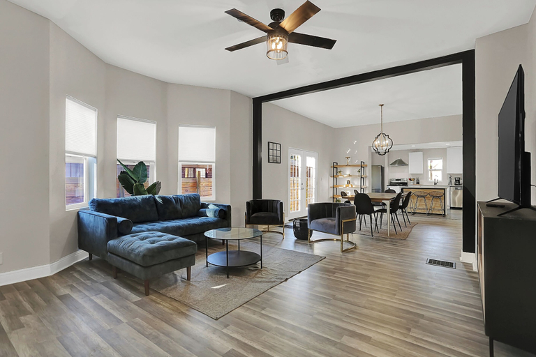 Others 5, Beautiful 3500 SqFt Villa in Fountain Sq, Indianapolis