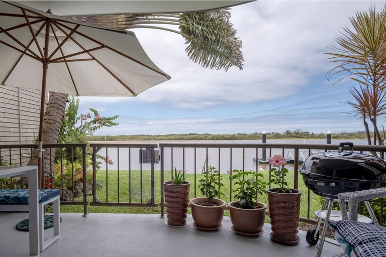 Others 4, Peaceful River Front Escape Short walk to Ocean St, Maroochy - Maroochydore