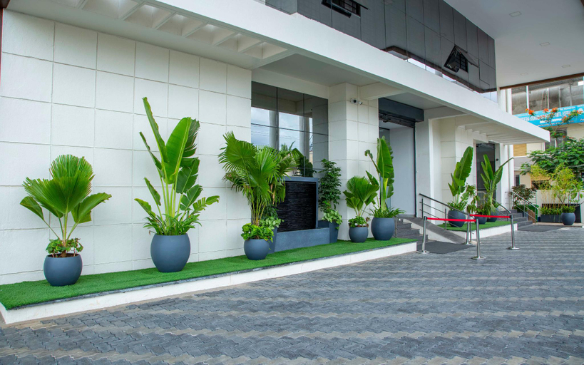 Others 2, The Fortune Hotel by Swathi Group, Koppal