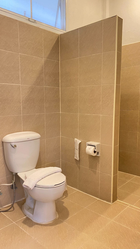 Bathroom 4, Laem Sing Natural Beach Resort, Laem Sing