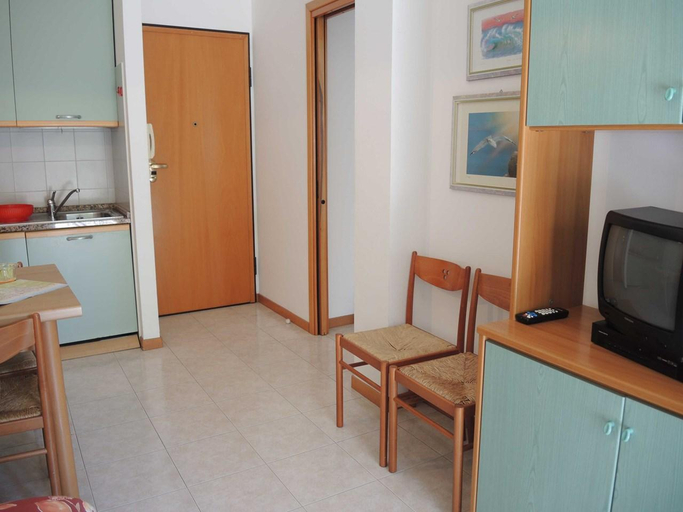 Others 5, One-Bedroom flat in residence with swimming pool close to Bibione Thermae, Venezia