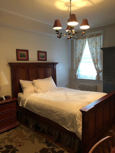 Bedroom 25
