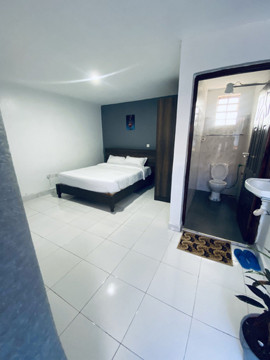 Bedroom 2, Dad's Place, Mathira
