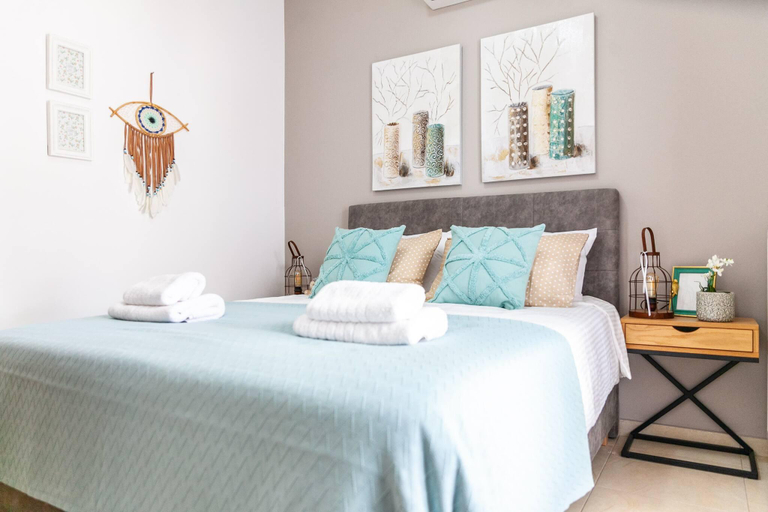Others 3, Vila Vasiliki, Next To Platanias, 6min From Sea, Crete