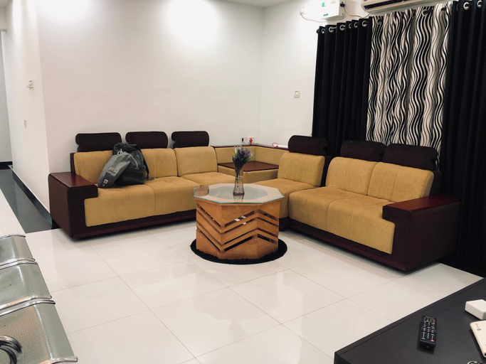 Others 5, Garuda Suites, Thiruvananthapuram