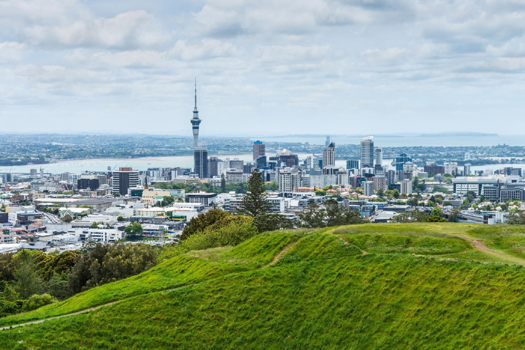 Nearby Landmark 3, Hidden Gem , Waitakere