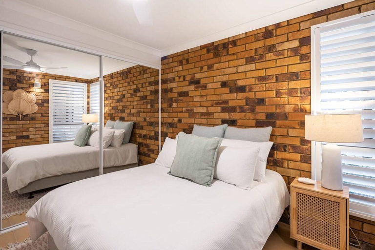 Bedroom 3, Waterfront Bliss Tranquil Maroochydore Canal Home, Maroochy - Maroochydore