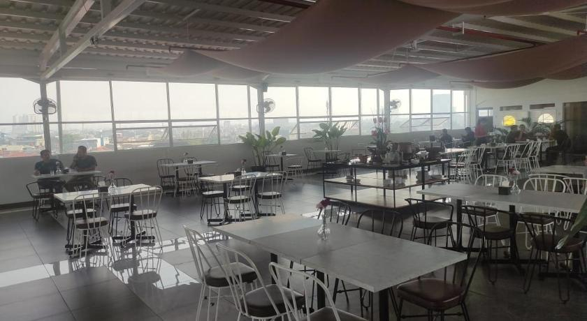 Food & Drinks, CLMhotelindo, Central Jakarta
