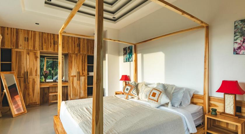 Bedroom 3, Villa with Sunrise View Over Volcano, Gianyar