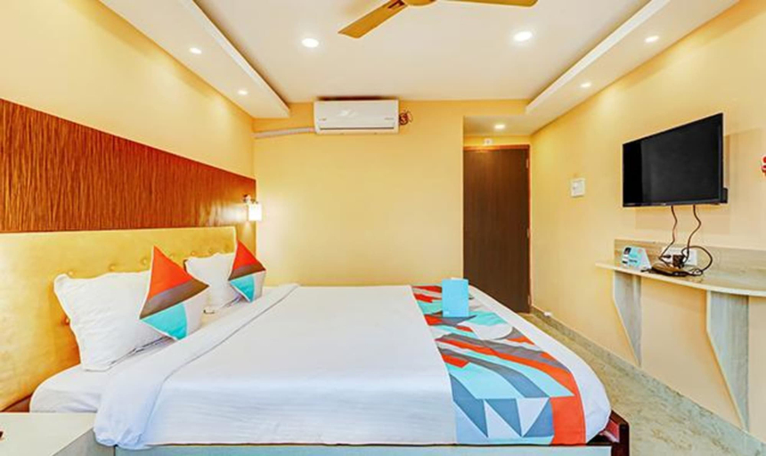 Bedroom 2, Fabexpress Stone Inn, North 24 Parganas