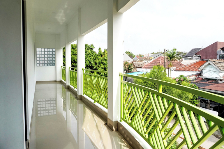 Exterior & Views 5, Capital O 92804 La Tansa Syariah Hotel, Cikarang