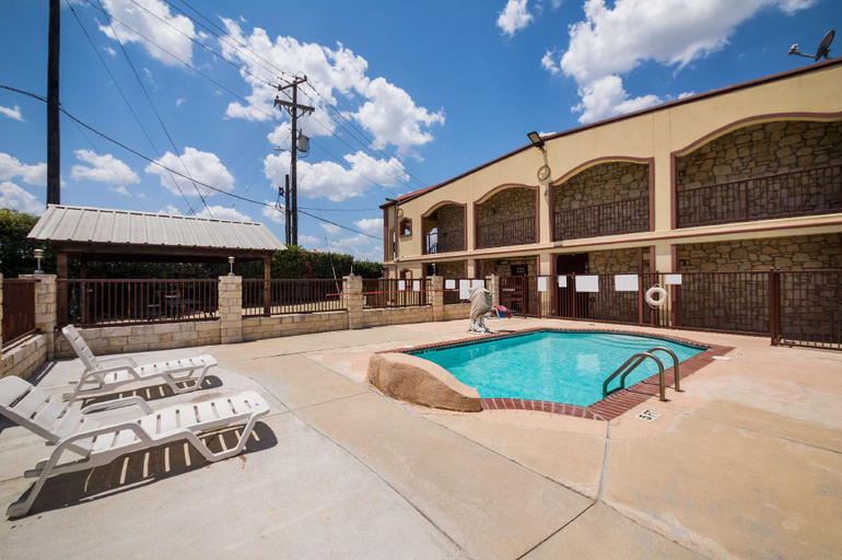 Others 4, Americas Best Value Inn Buda Austin S, Hays