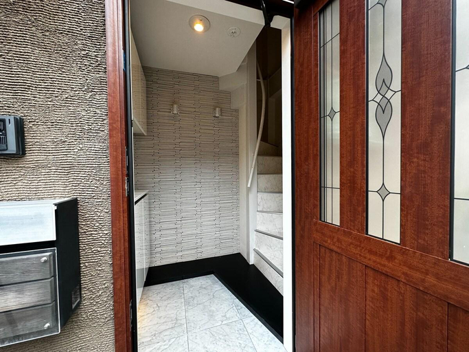 Others 4, Well located 2BR House above a bakery for 8pax, Osaka