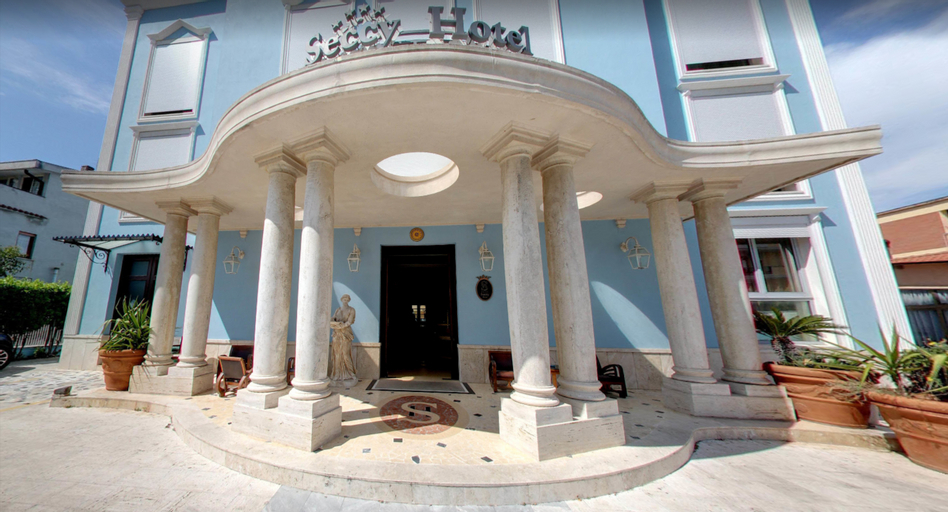 Seccy Hotel Boutique Art & Museum, Rome