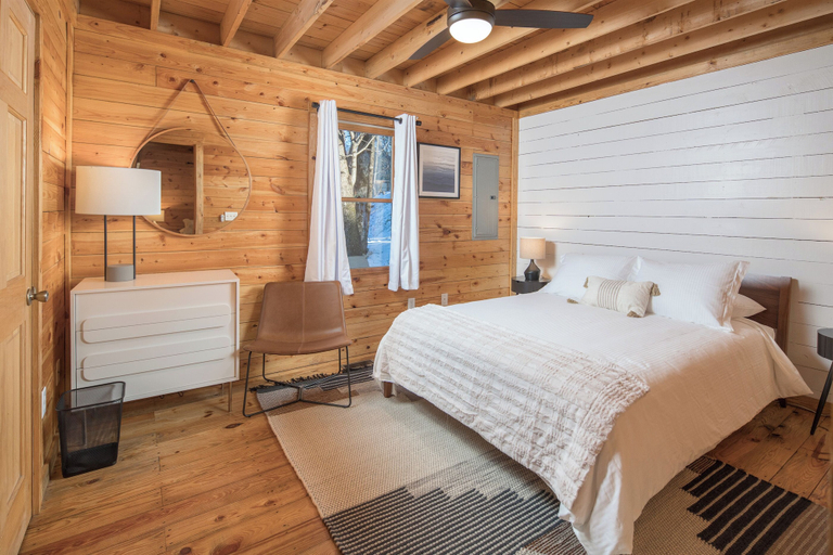 Bedroom 2, Red Feather Cabins 320, Watauga
