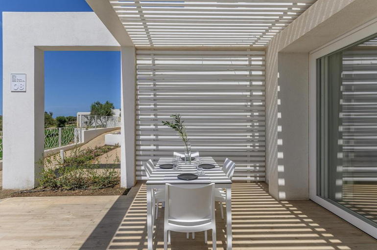 Others 5, Stunning Capo Falcone Charming Apartments, 1 Bed Comfort Apt sleeps 4 Child, Sassari