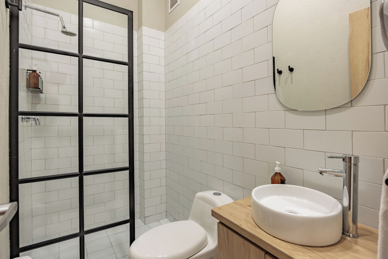Bathroom 4, The Somos Flats Laureles, Medellín