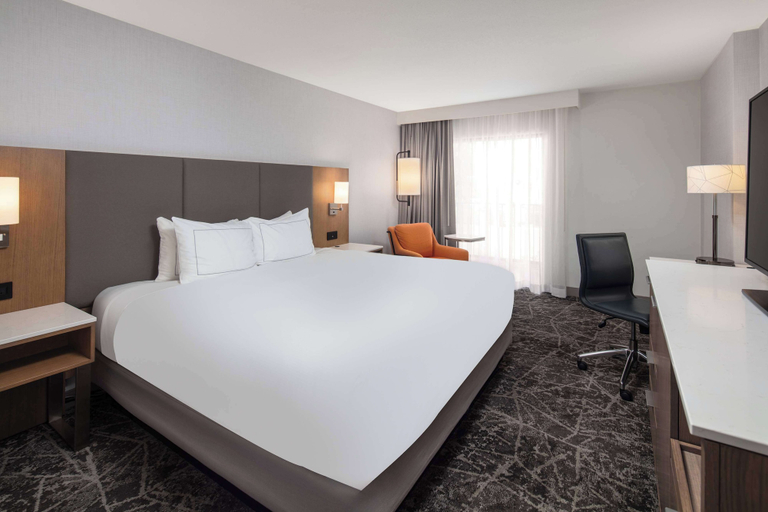 Bedroom 3, DoubleTree by Hilton Sacramento, Sacramento