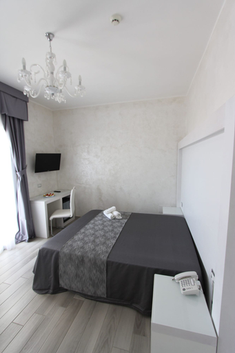 Bedroom 4, Paladini Hotel, Lecce