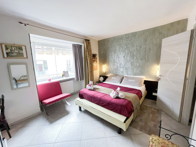 Bedroom 3, MAISON DEGAS dimora de charme, Napoli