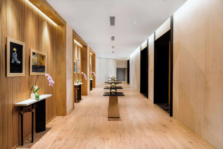 Public Area 5, Hyatt Regency West Hanoi, Từ Liêm