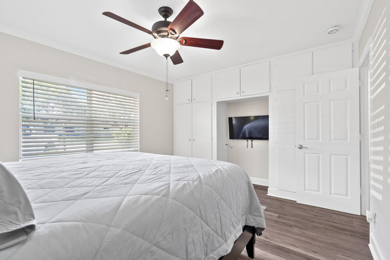 Bedroom 3, Will's Off Wilton Drive Pool Villa by Opus, Broward