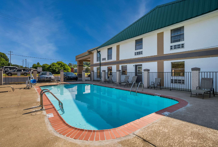 Others 2, Quality Inn Brownsville, Haywood