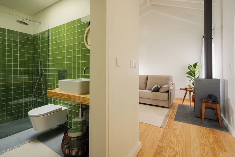 Bathroom 4, ENTRE MUROS, Ribeira Grande