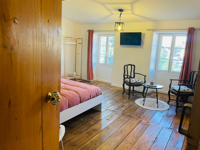Bedroom 8