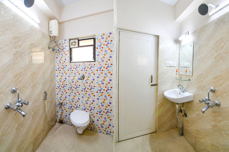Bathroom, Fabhotel Comfort N Cozy, North 24 Parganas