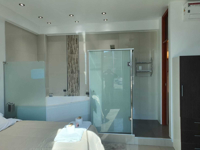 Bedroom 2, Hotel Golden Sky, Talara