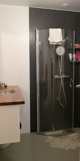 Bathroom 4, Tórshavn Apartment - City Center, Tórshavn