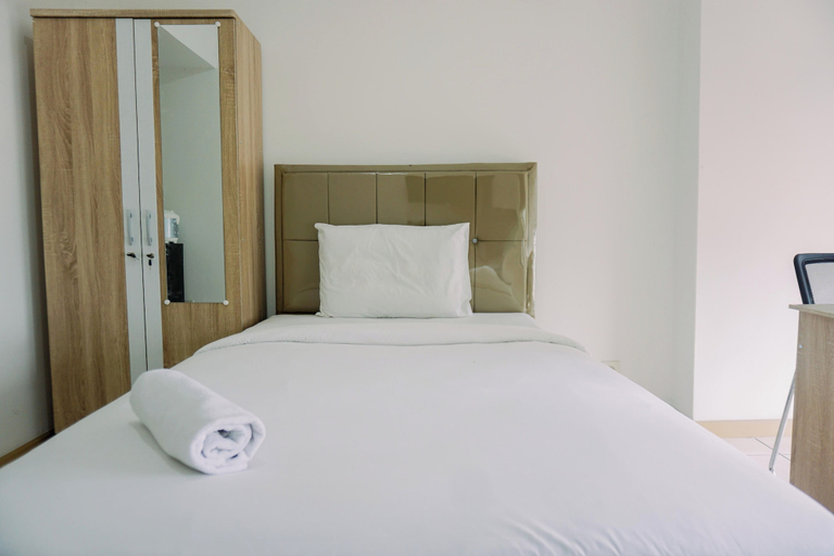 Bedroom 3, Simply And Cozy Stay Studio Apartment M-Town Residence, Tangerang