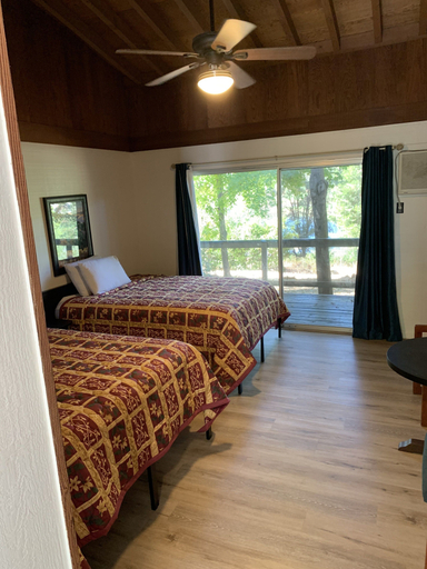 Bedroom 2, Alta Sierra Village Inn, Nevada