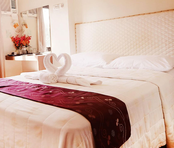 Bedroom 3, Aerostop Hotel & Restaurant, Pulilan