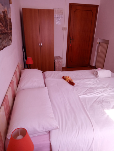 Bedroom 2, Casa Favaretto, Venezia