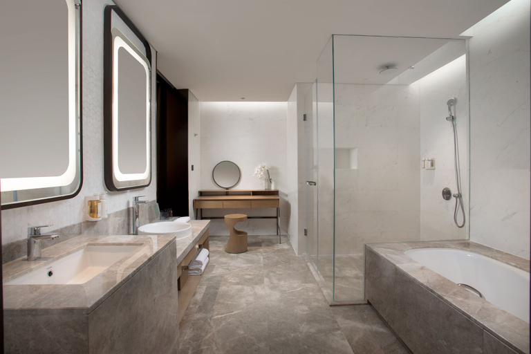 Bathroom 5, Holiday Inn WUXI CENTRAL STATION by IHG, Wuxi