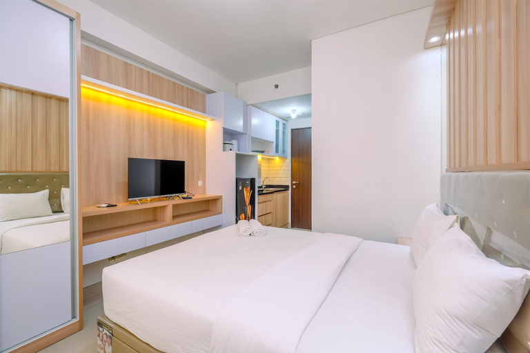 Bedroom 3, Cozy Living And Homey Studio Transpark Cibubur Apartment, Bekasi